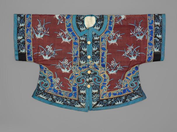 绛色缂丝水仙纹羊皮对襟马褂