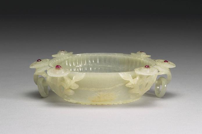 嵌尖晶石青玉水盛