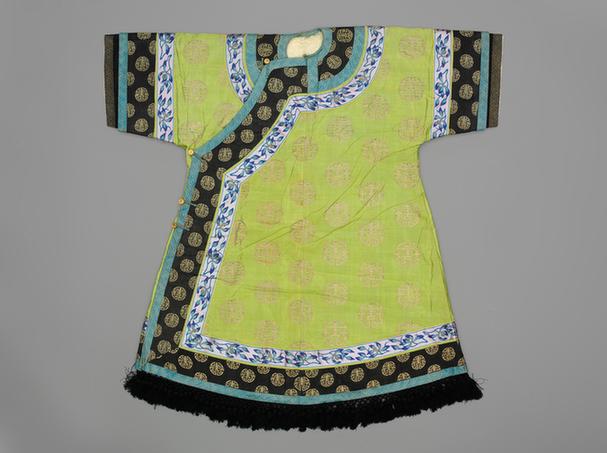 绿色缂金团寿纹上羊皮下灰鼠皮衬衣