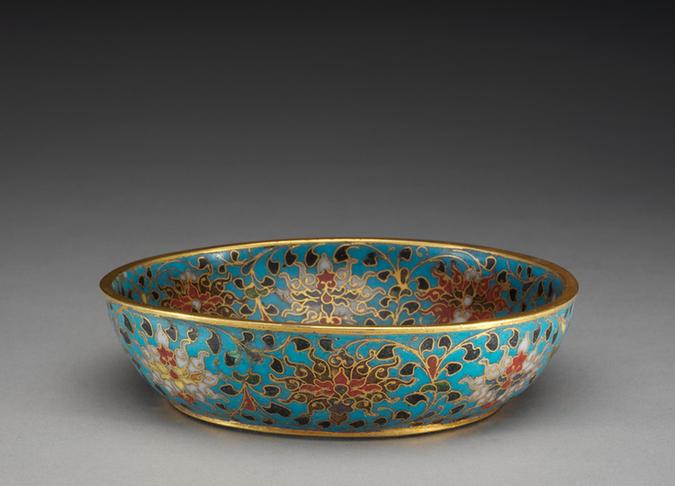 掐丝珐琅勾莲龙纹洗