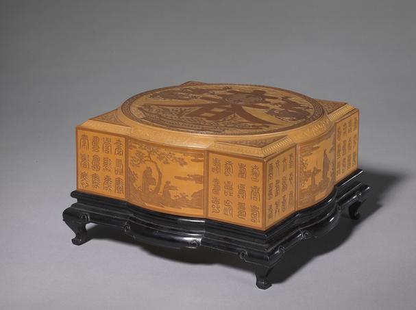 文竹春寿纹罩盒