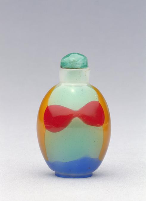 彩色玻璃鼻烟壶