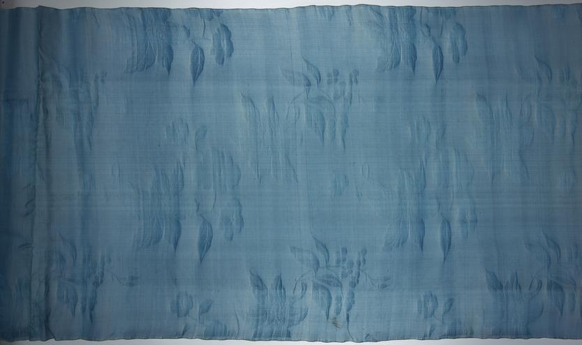 灰蓝色折枝花纹实地纱