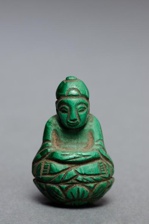 绿松石禅定佛坐像