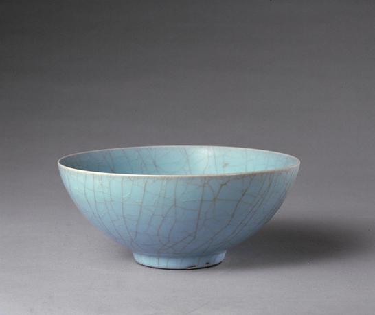 雍正款仿官釉碗