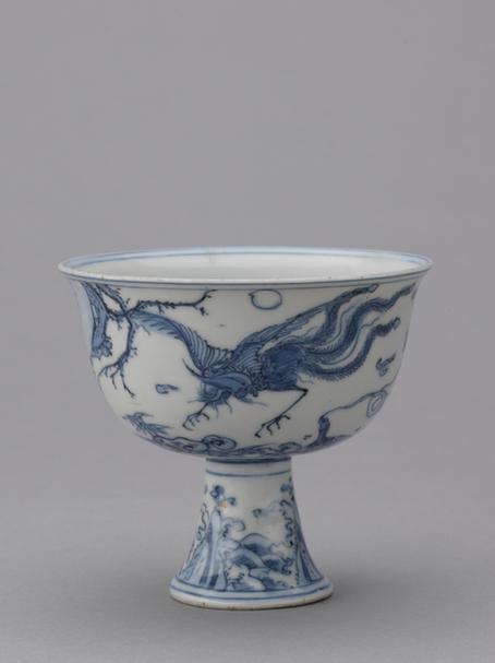 青花四灵纹高足碗