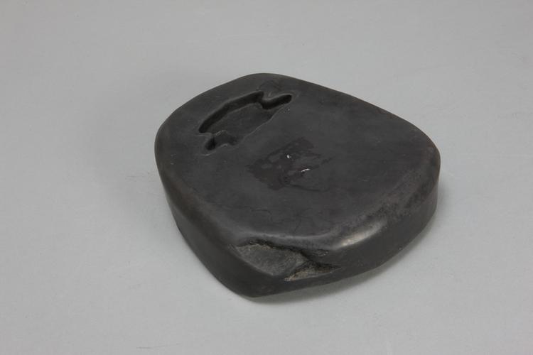 端石云池随形砚