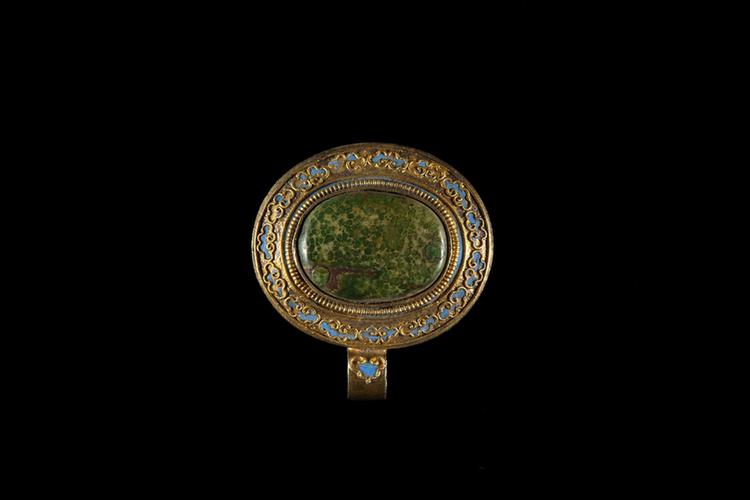 镀金镶绿石带板