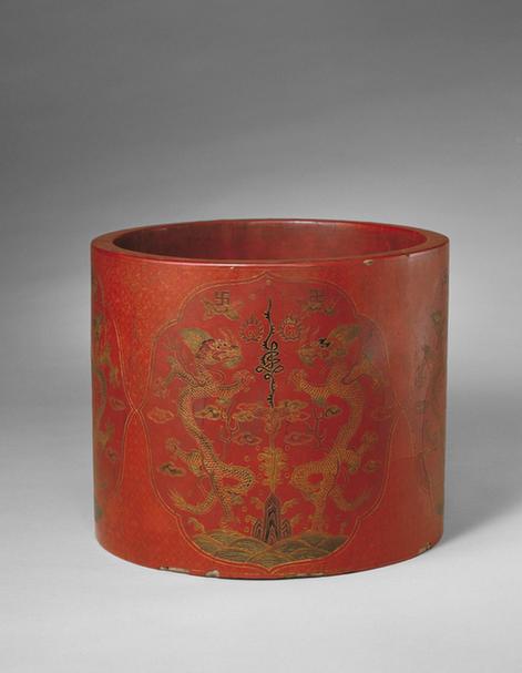 万历款戗金彩漆二龙戏珠纹笔筒