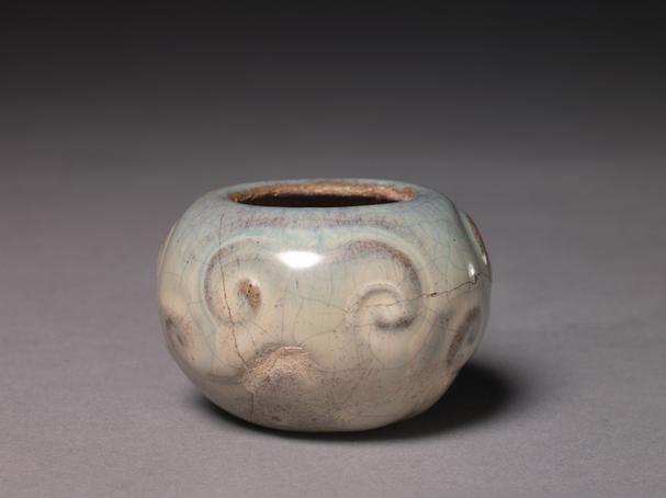 石湾窑灰蓝釉云纹水丞