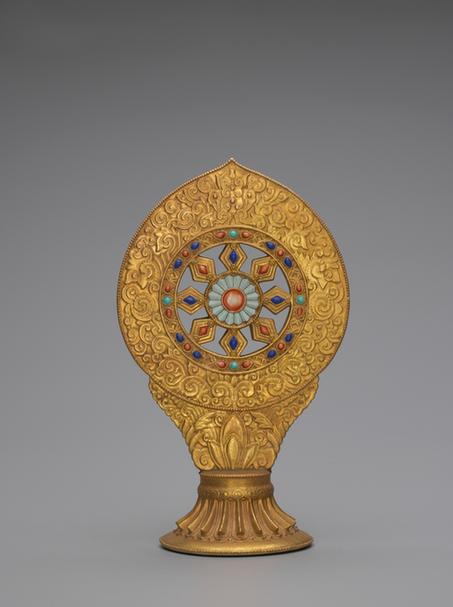 嘉庆款金釉五彩瓷法轮