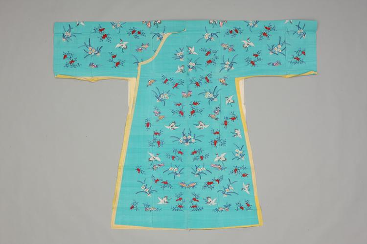 绿色缂丝群仙祝寿纹袍料