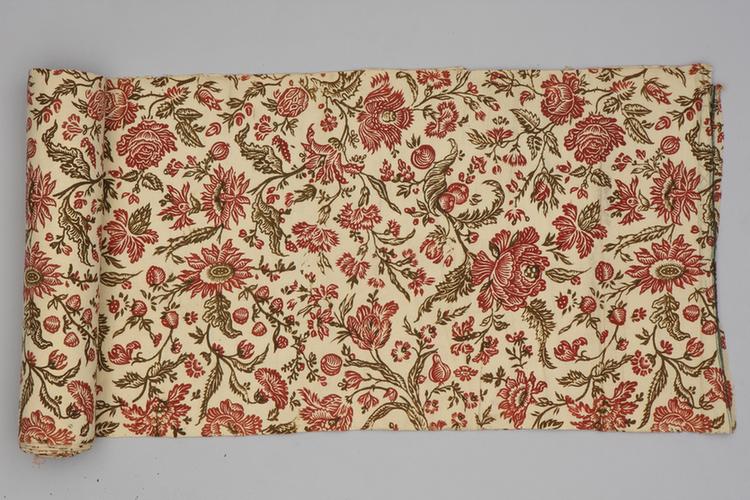 米黄色地洋花纹哔叽