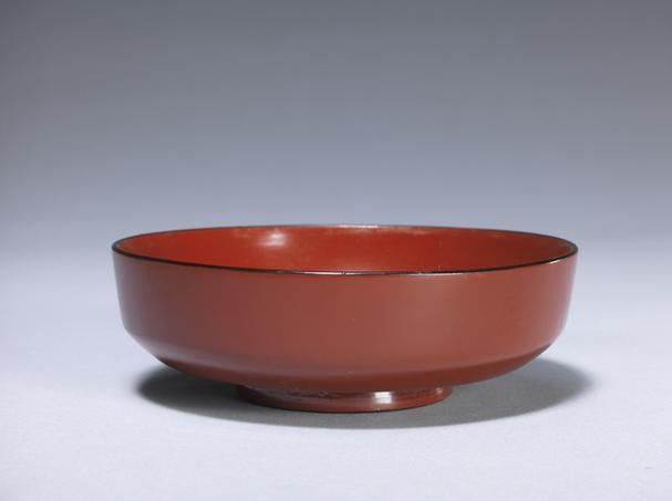 黑漆描金缠枝莲团锦纹成份餐具-酱色碗