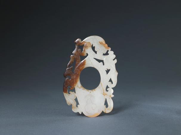 白玉凤螭纹鸡心佩