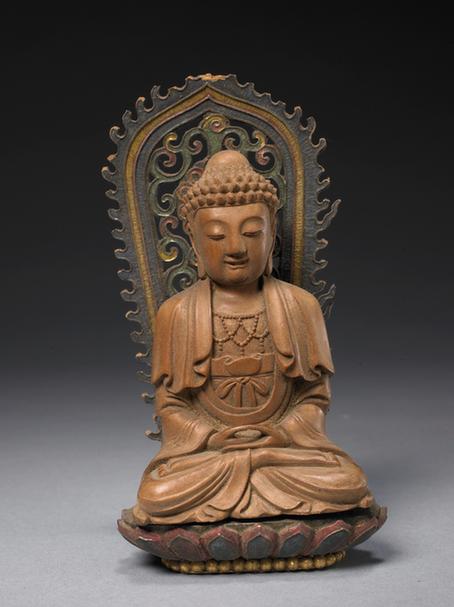 檀香木雕佛坐像