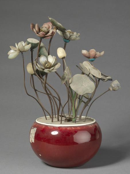 窑变釉盆玉石荷花盆景