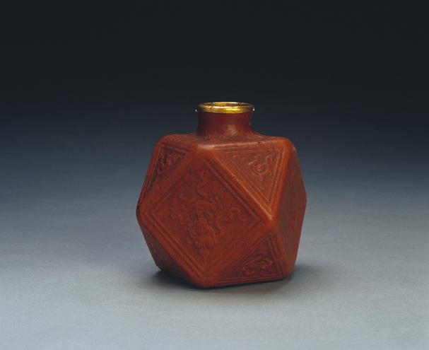 匏制狮子滚绣球图瓶