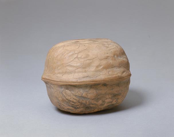 宜兴窑紫砂核桃式盒