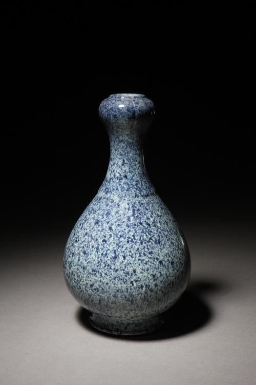 雍正款炉钧釉蒜头瓶