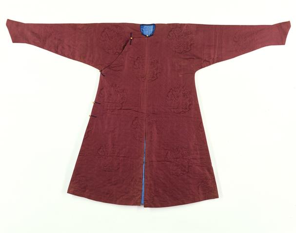 酱色四合锦地团松竹梅纹暗花江绸棉常服袍