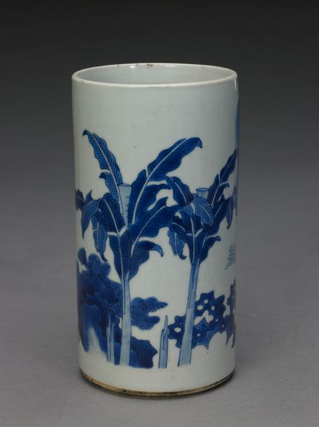 青花麒麟图笔筒