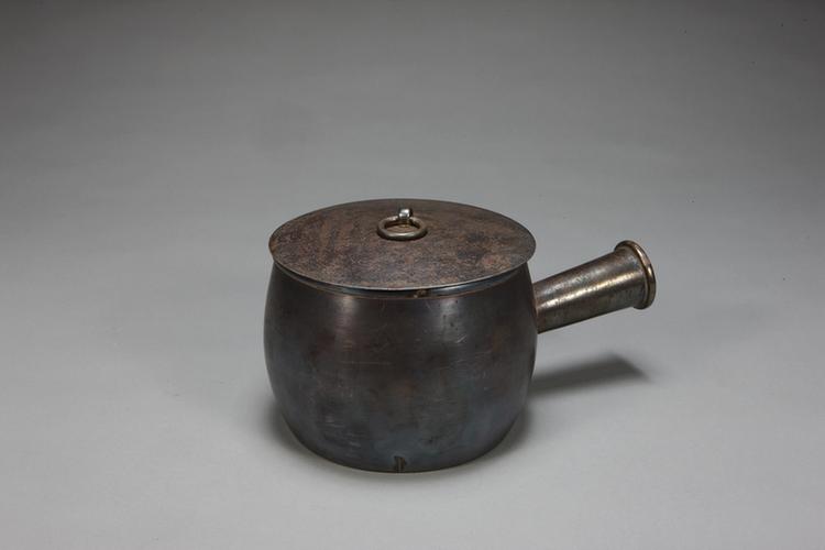 宣统款银带盖柄锅