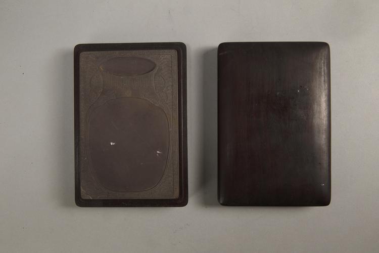 端石雕瓶纹长方砚