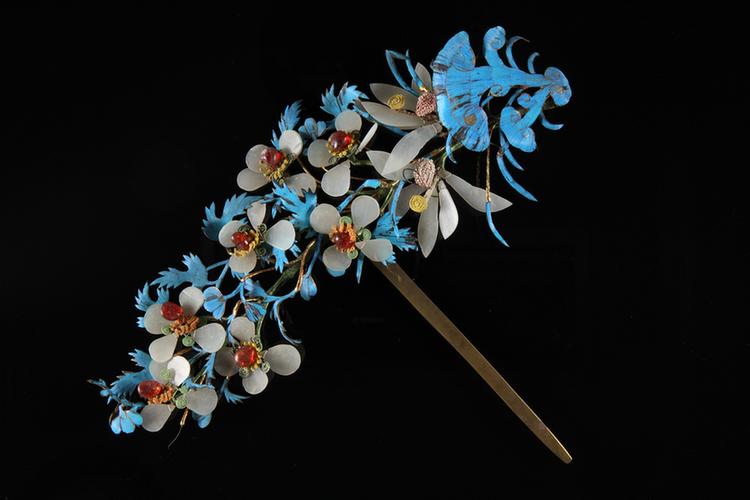 点翠海棠花纹头花