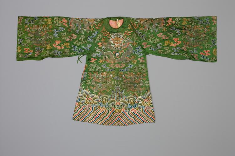 绿色彩云金龙纹妆花缎女蟒