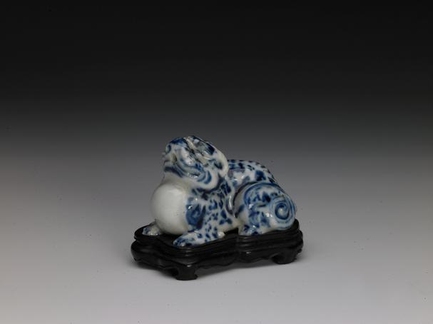 成份文具-青花瓷兽