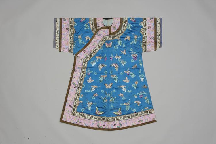 品月色缎彩绣葡萄蝶夹衬衣