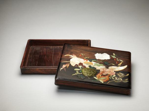 紫檀百宝嵌花果图长方盒