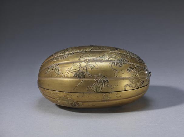 金漆瓜瓞纹瓜式盒