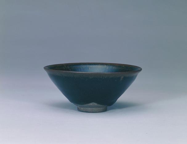 建窑黑釉兔毫盏