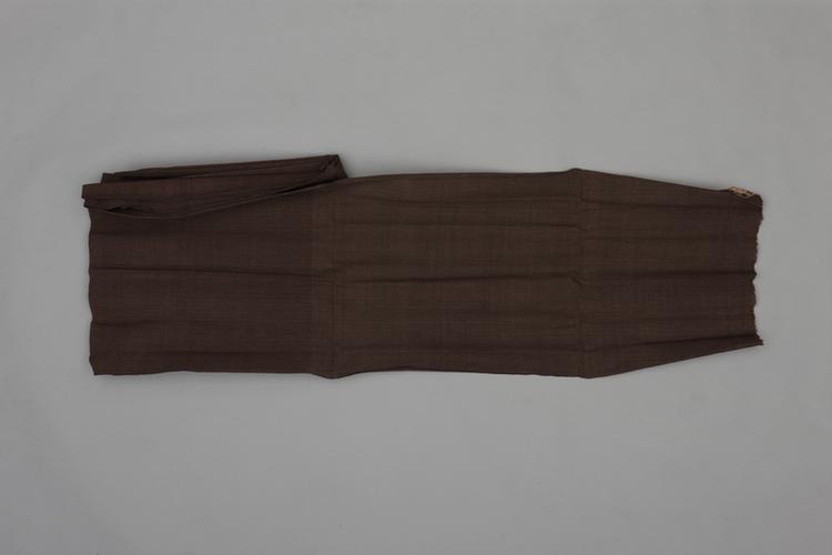 京酱色程乡茧绸