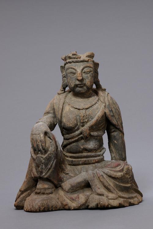 木雕彩绘菩萨坐像