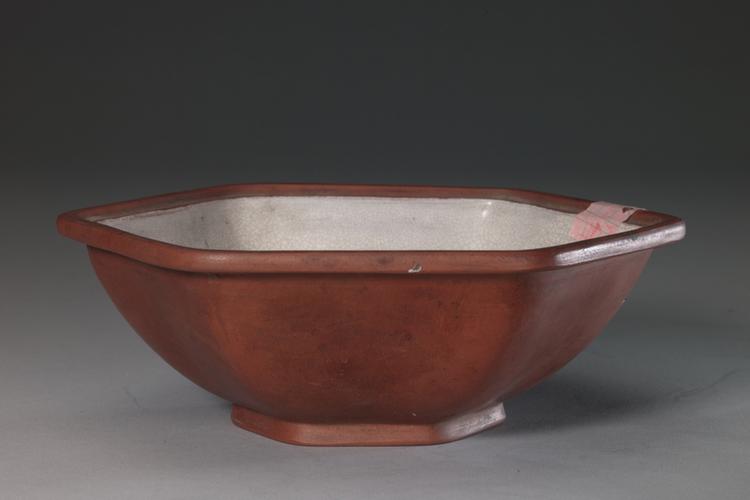 宜兴窑紫砂六方碗