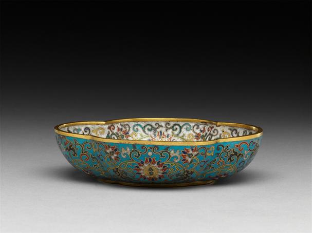 掐丝珐琅海棠式洗