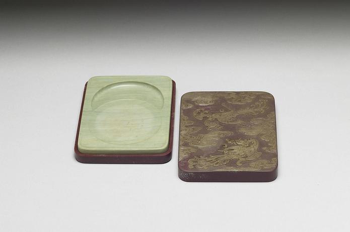 雍正双凤纹松花石砚