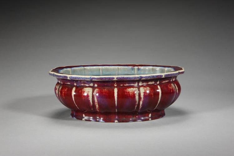 乾隆款窑变釉水仙花盆