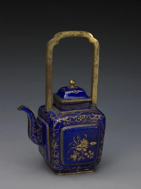 透明珐琅提梁壶