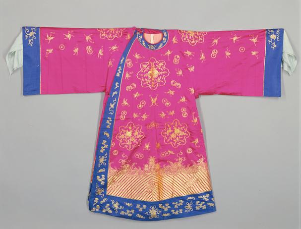 玫瑰紫色缎绣石榴花蝶金皮球花纹花神衣