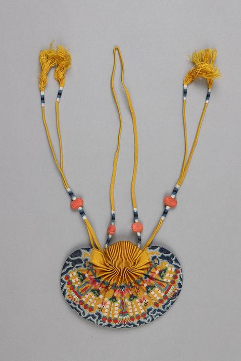 黄色缎口满纳菊花双喜小羊纹腰圆荷包