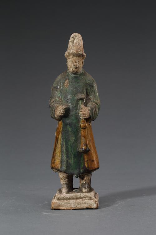 陶黄绿釉伎乐俑