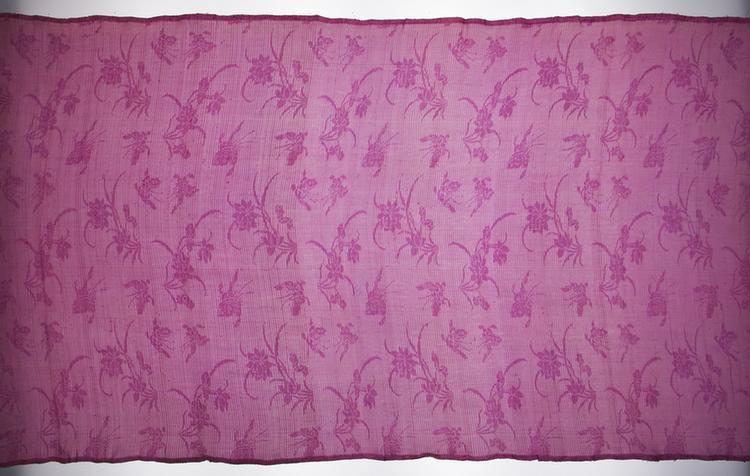 雪青色蝶莲纹罗