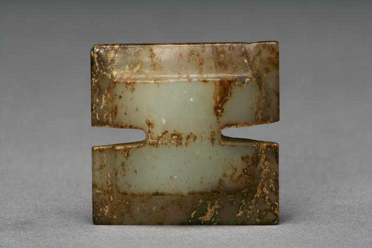 紫沁白玉工字形佩