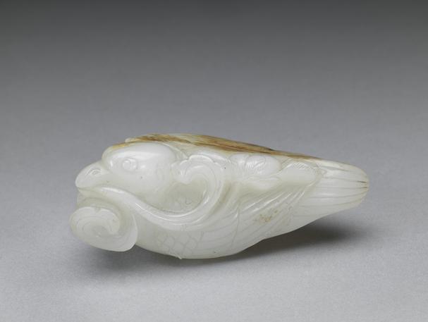 带皮白玉衔莲花卧鸭