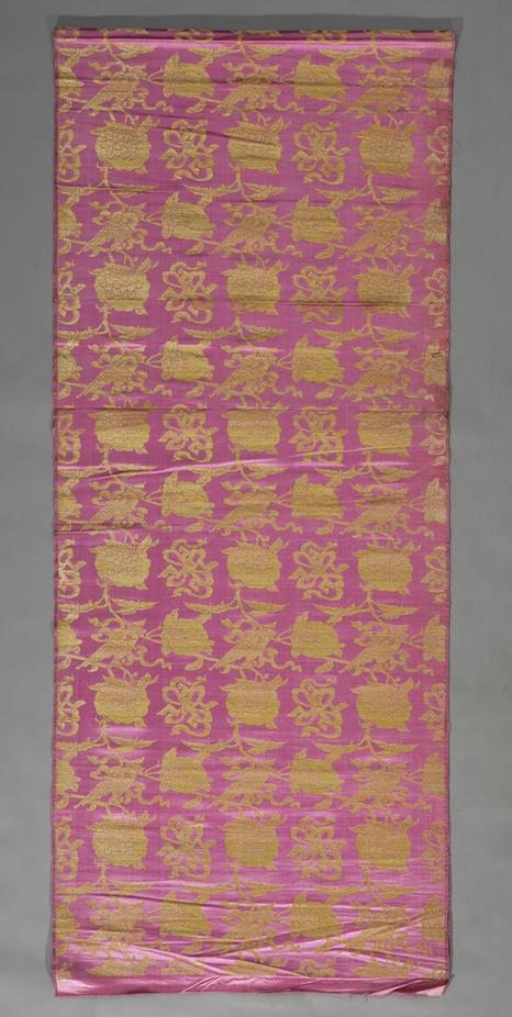 雪青色子孙万代纹织金缎