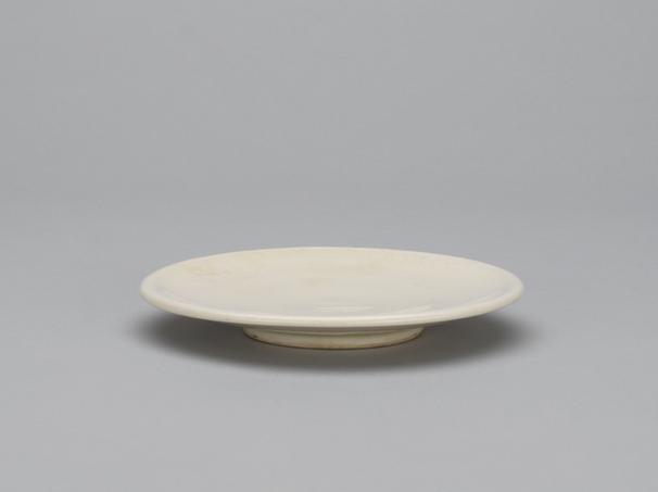 漳州窑宣德款白釉碟